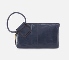 Load image into Gallery viewer, Sable Wristlet
